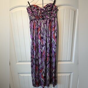 Colorful Gianni Bini Leaf Print Maxi Dress